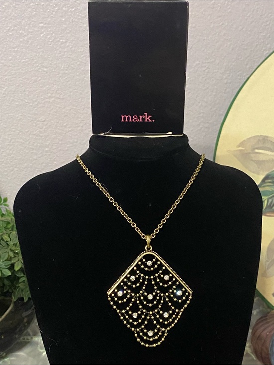 Avon Jewelry - Vintage NOS mark. by Avon Gold Black Mesh Scallop Rhinestone Pendant Necklace